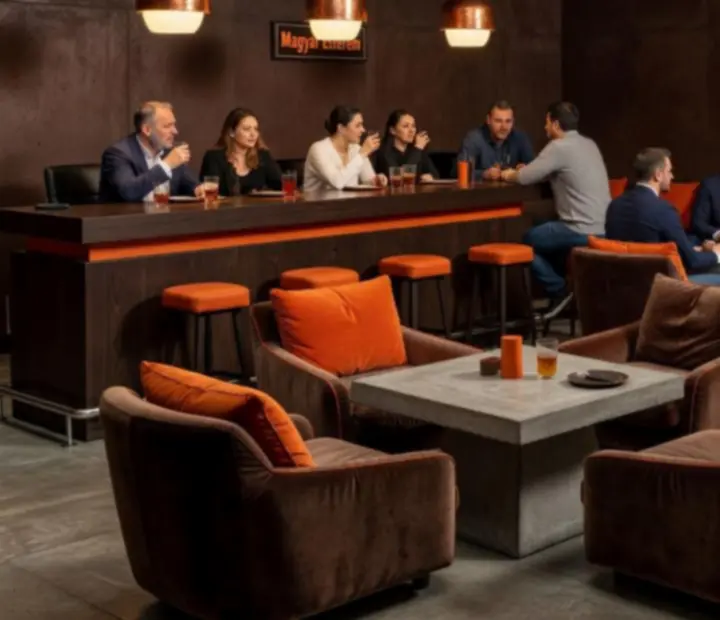 Lounge és bár rész meleg fényekkel és kényelmes fotelekkel